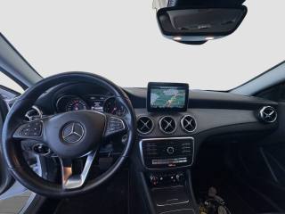 MERCEDES-BENZ CLA usata 8