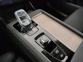VOLVO XC90 usata, con Fari LED