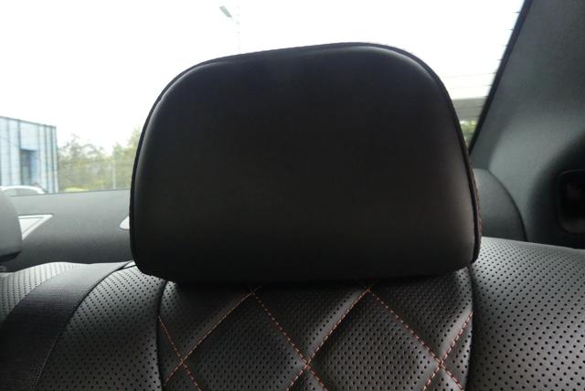 MERCEDES-BENZ CLS usata, con Sensori di parcheggio anteriori