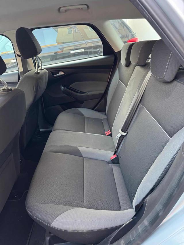 FORD Focus usata, con Bluetooth