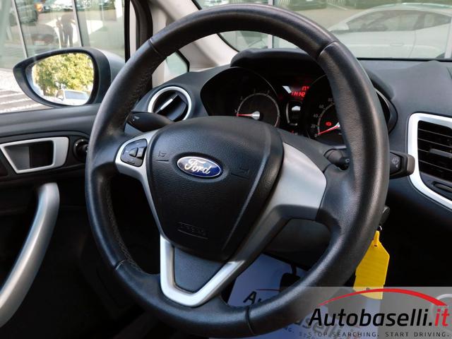 FORD Fiesta usata 37