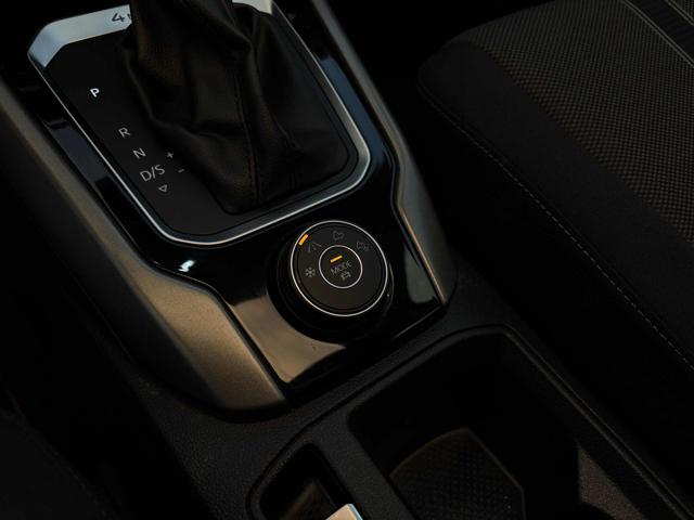 VOLKSWAGEN T-Roc usata, con Climatizzatore