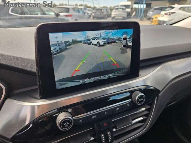 FORD Kuga usata, con Fari LED