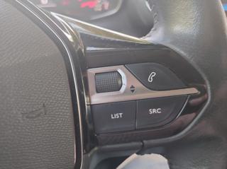 PEUGEOT 2008 usata, con Controllo trazione
