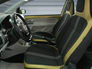VOLKSWAGEN up! usata 17