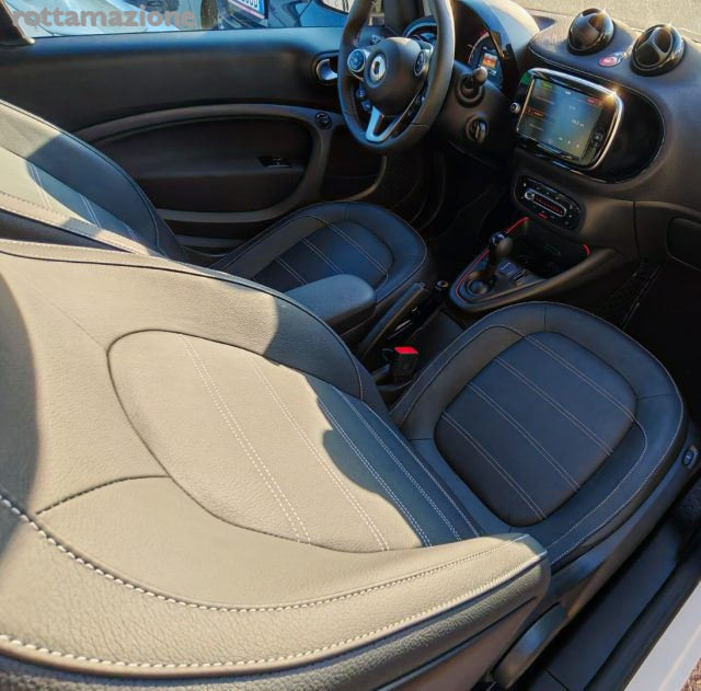 SMART ForTwo usata, con Controllo elettronico della corsia