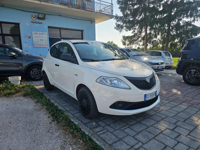 LANCIA Ypsilon usata, con Climatizzatore