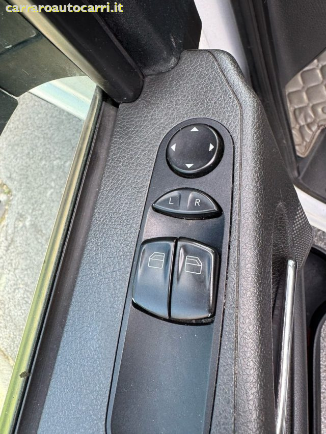 MERCEDES-BENZ Vito usata, con Chiusura centralizzata telecomandata