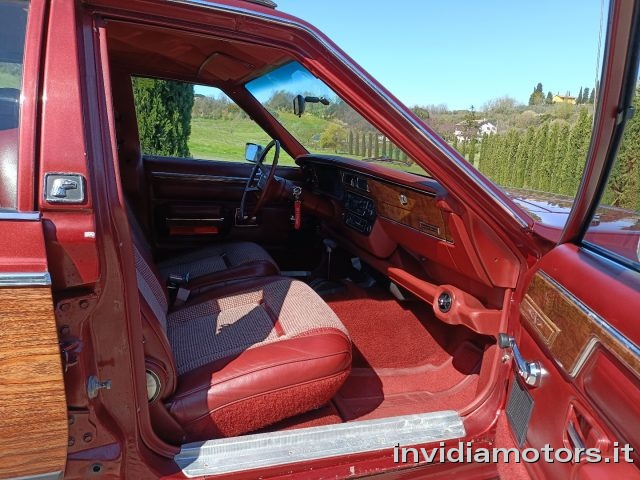 JEEP Wagoneer usata 9
