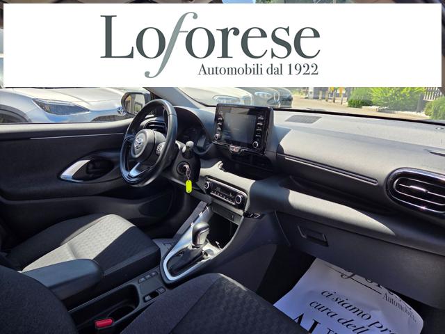 TOYOTA Yaris usata, con Sedile posteriore sdoppiato