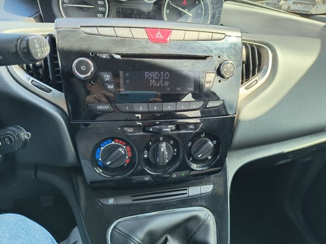 LANCIA Ypsilon usata 14