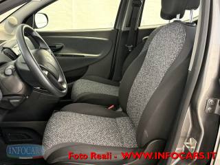 LANCIA Ypsilon usata, con Autoradio