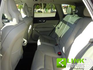 VOLVO XC60 usata, con Volante in pelle