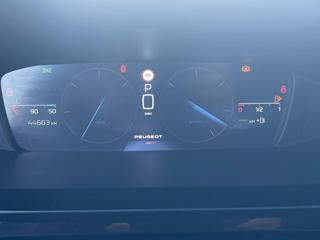 PEUGEOT 308 usata, con Park Distance Control