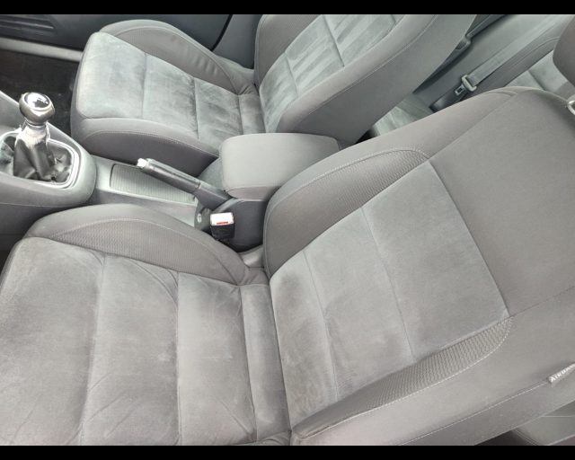 VOLKSWAGEN Golf usata 19