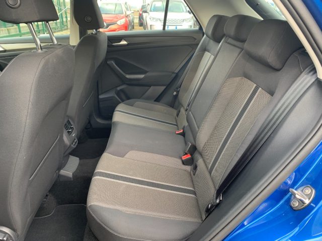 VOLKSWAGEN T-Roc usata, con Controllo automatico clima