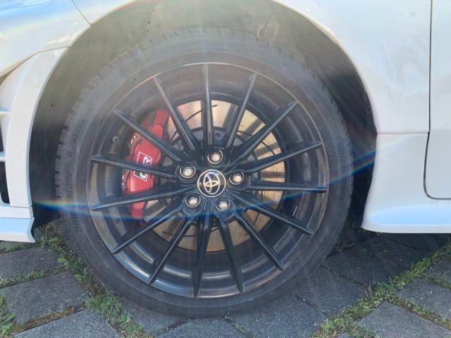 TOYOTA Yaris usata, con Boardcomputer