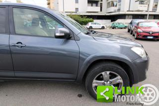 TOYOTA RAV 4 MY23 usata 24