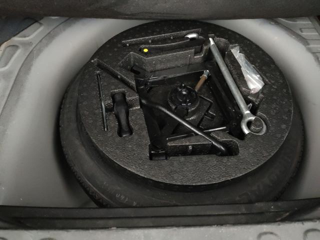 FIAT 500L usata, con USB