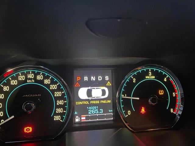 JAGUAR XF usata 6