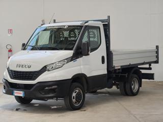 IVECO Daily usata, con Autoradio