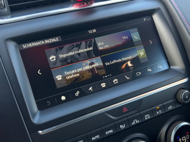 JAGUAR E-Pace usata, con Fari Xenon