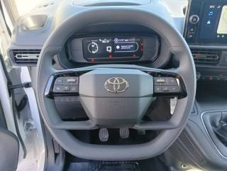 TOYOTA Proace City usata, con Autoradio