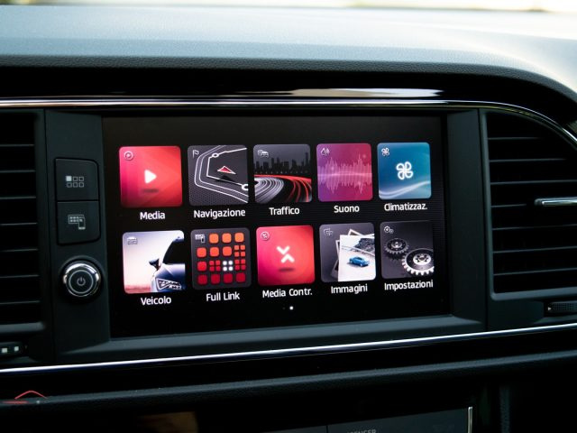 SEAT Leon usata, con Sound system