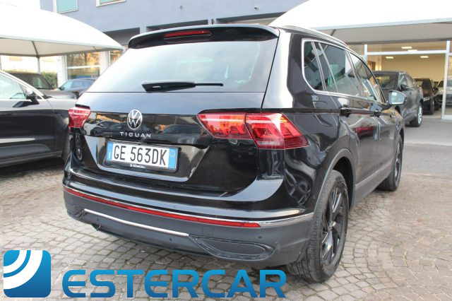 VOLKSWAGEN Tiguan usata, con Airbag