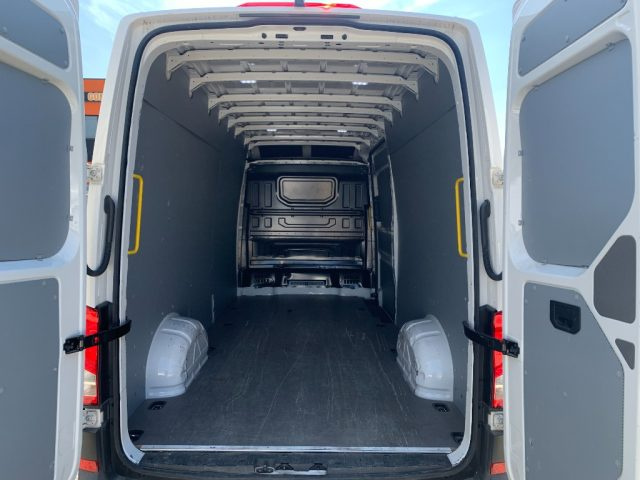 VOLKSWAGEN Crafter usata, con Chiusura centralizzata