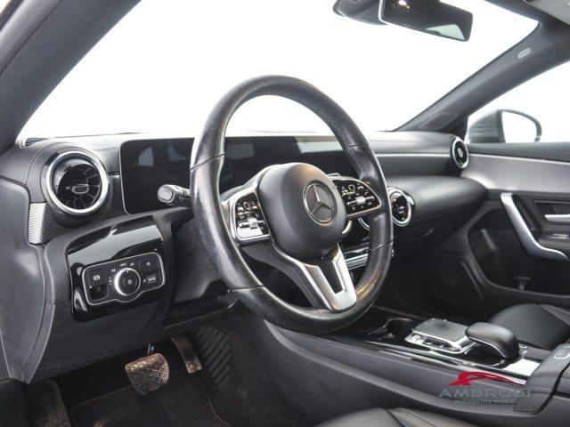 MERCEDES-BENZ CLA 200 usata 7