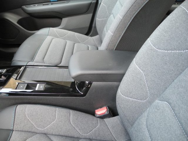 CITROEN E-C4 usata, con Divisori per bagagliaio