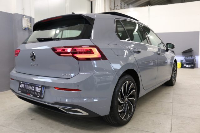 VOLKSWAGEN Golf usata, con Autoradio