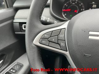 DACIA Sandero usata, con Autoradio digitale