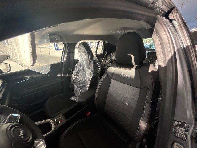 JEEP Avenger usata, con Volante in pelle
