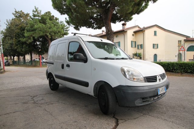 RENAULT Kangoo usata, con Airbag