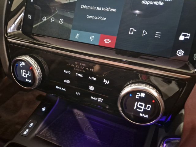 JAGUAR E-Pace usata, con Servosterzo