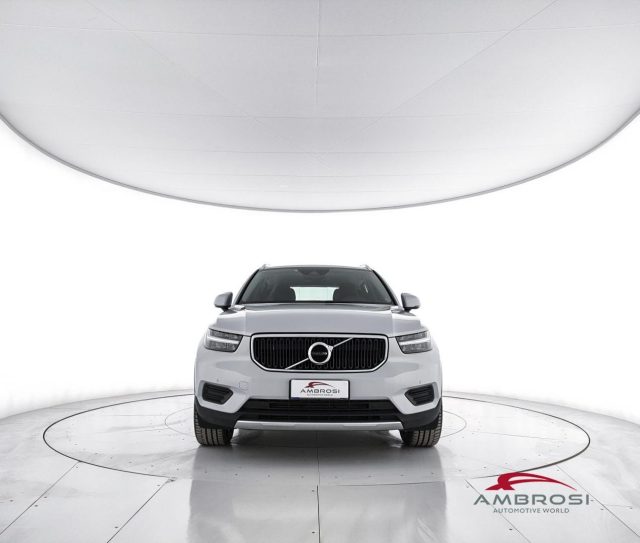 VOLVO XC40 usata 4
