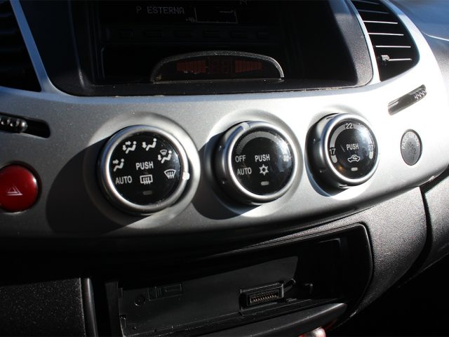 MITSUBISHI L200 usata 30