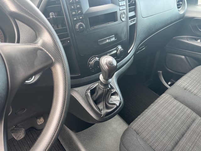 MERCEDES-BENZ Vito usata 12