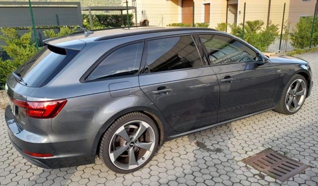 AUDI A4 usata, con Regolazione elettrica sedili