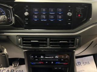 VOLKSWAGEN Taigo usata, con USB