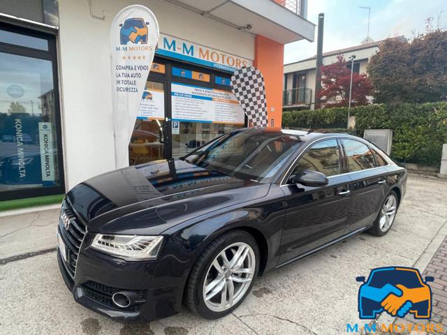 AUDI A8 usata, con Bluetooth