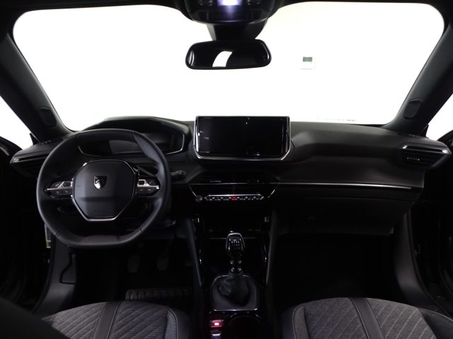 PEUGEOT 2008 usata, con Autoradio digitale