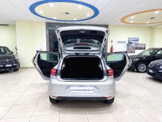 RENAULT Clio usata, con Chiusura centralizzata
