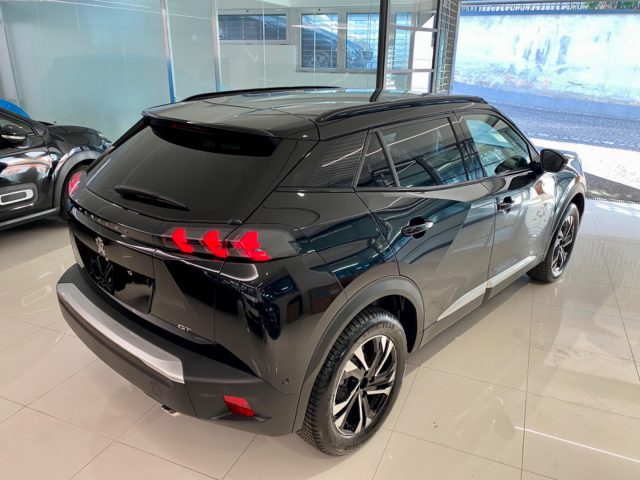 PEUGEOT 2008 usata, con Volante multifunzione