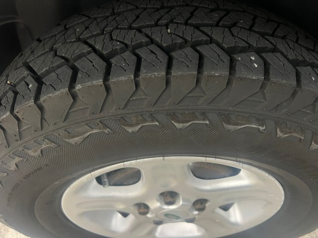 LAND ROVER Freelander usata, con MP3