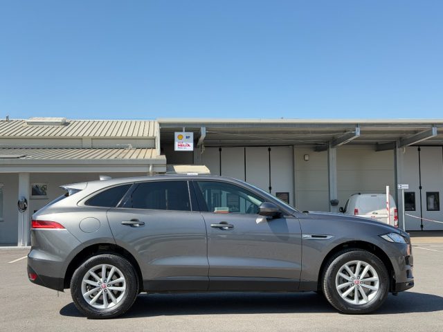 JAGUAR F-Pace usata, con Autoradio