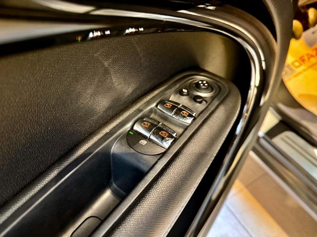 MINI Countryman usata, con Specchietti laterali elettrici