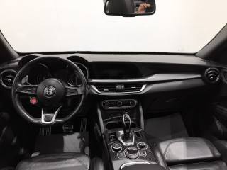 ALFA ROMEO Stelvio usata, con Luci diurne LED